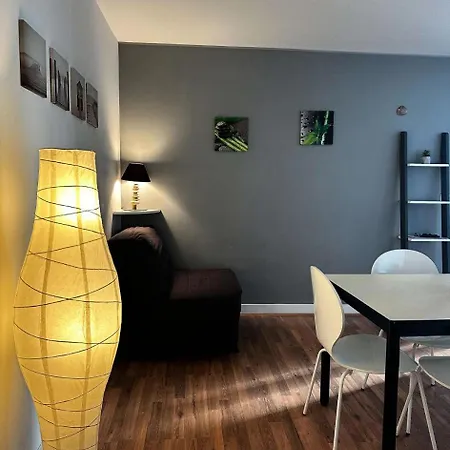 Port - - Dans Le Quartier De L'aiguillon Mae-8354 아파트